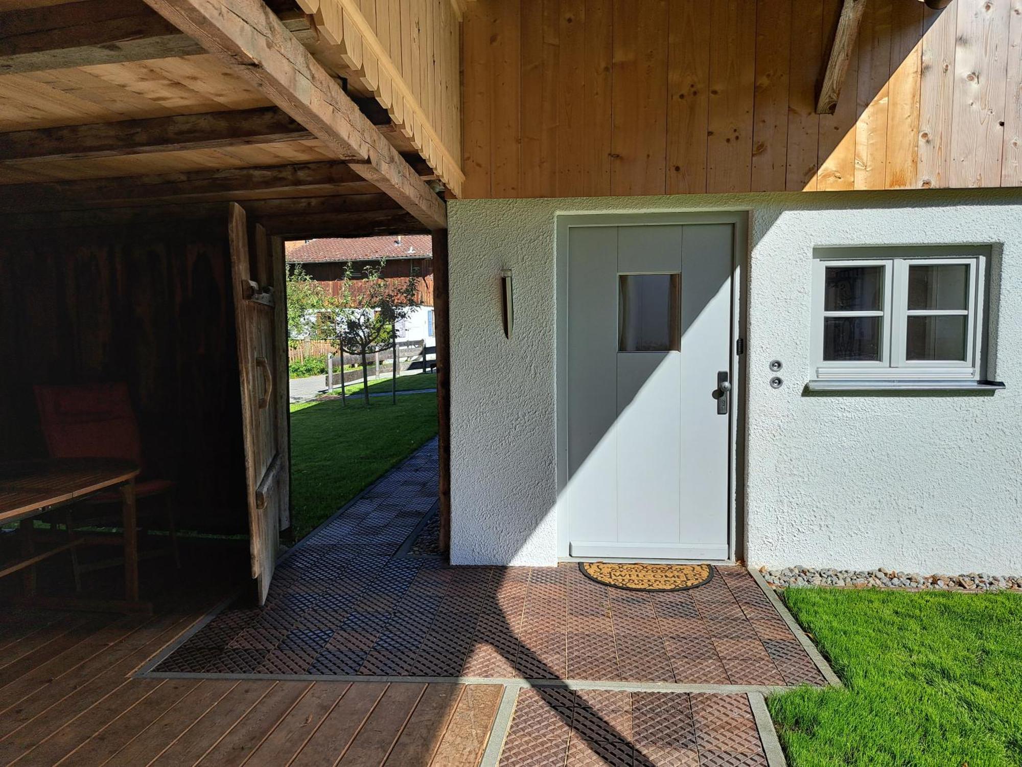 Neu! Ferienwohnungen Im Lueftlmalereck, Hennalahaus Обераммергау Екстер'єр фото