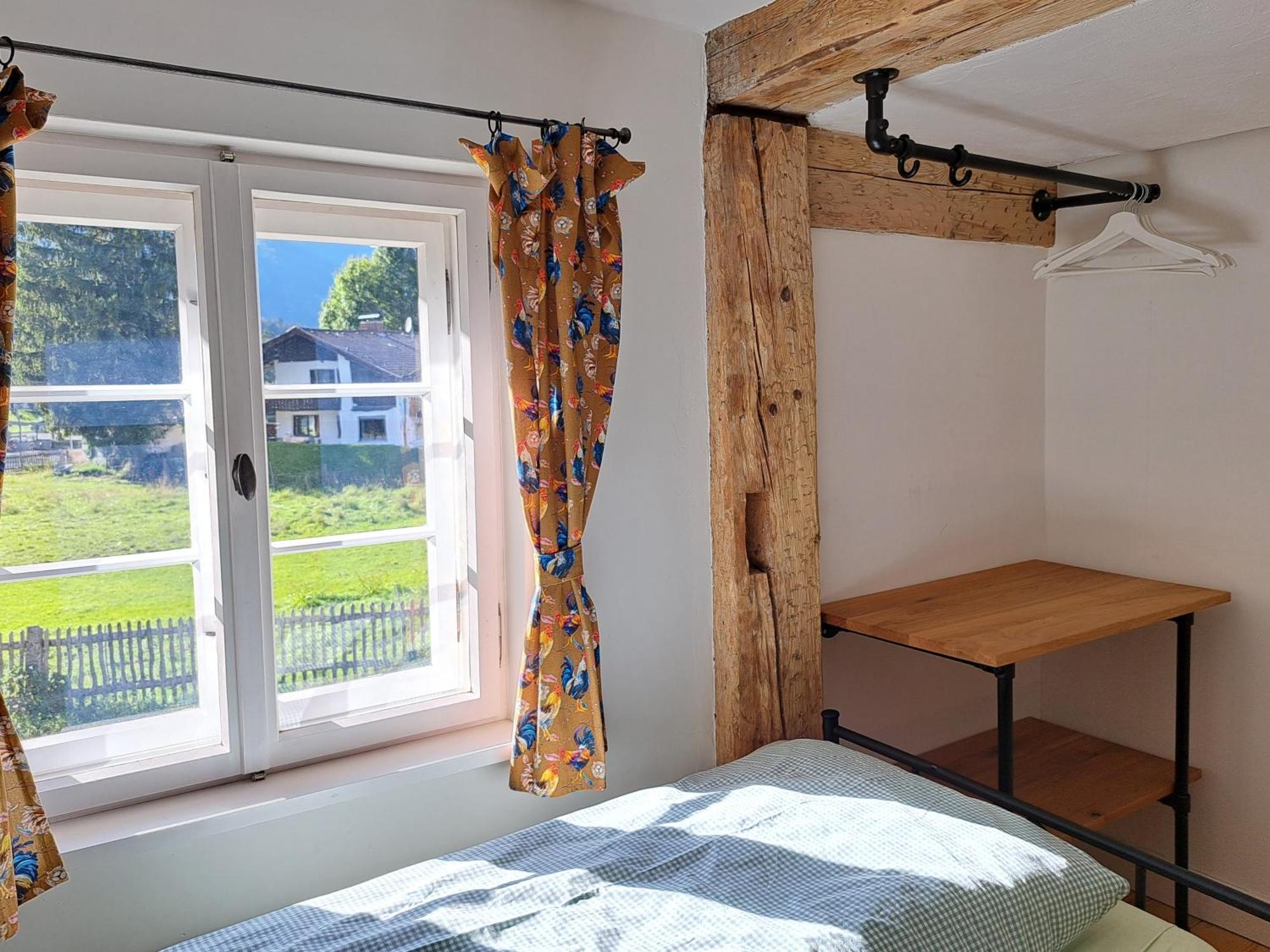 Neu! Ferienwohnungen Im Lueftlmalereck, Hennalahaus Обераммергау Екстер'єр фото