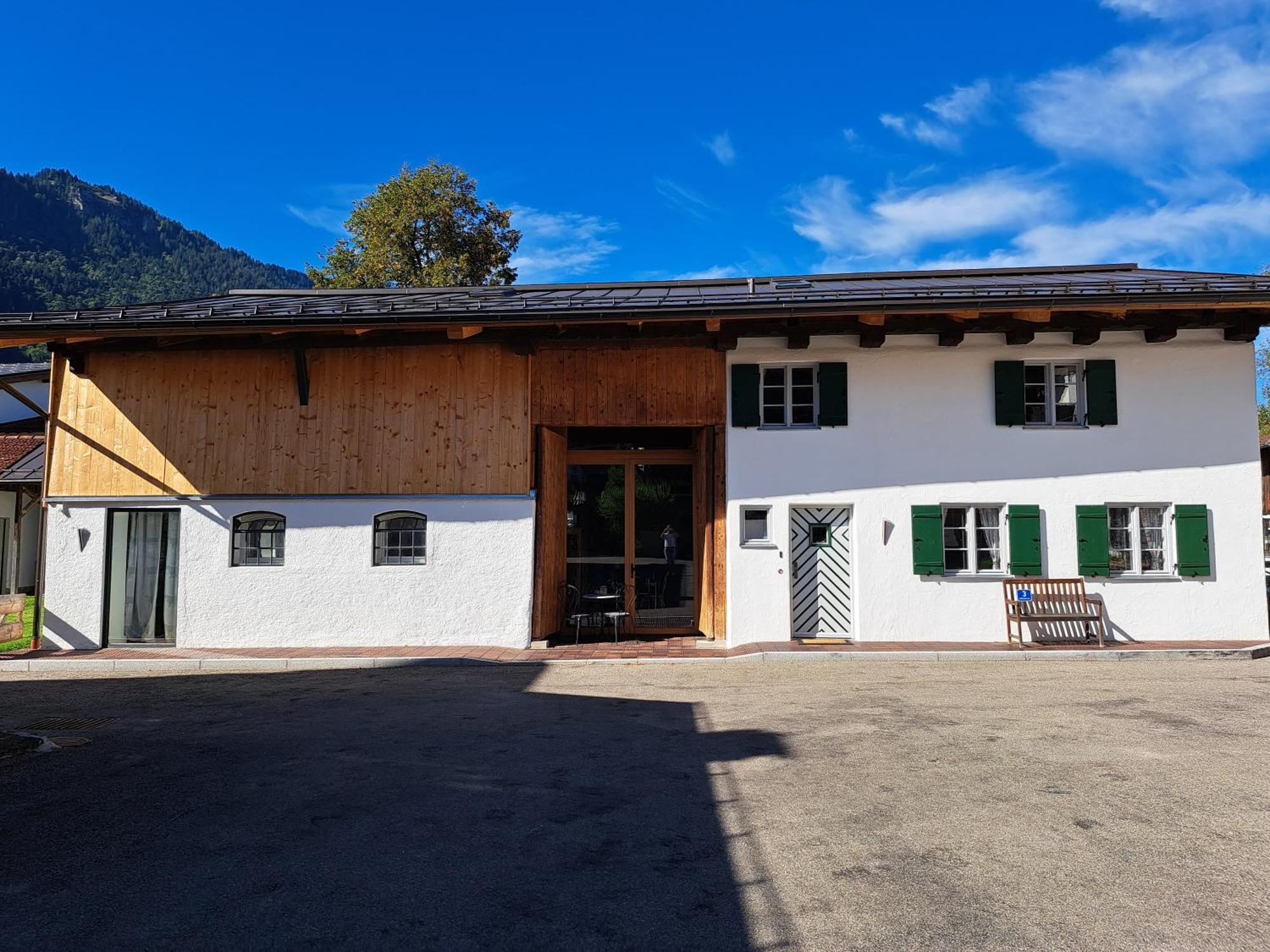 Neu! Ferienwohnungen Im Lueftlmalereck, Hennalahaus Обераммергау Екстер'єр фото
